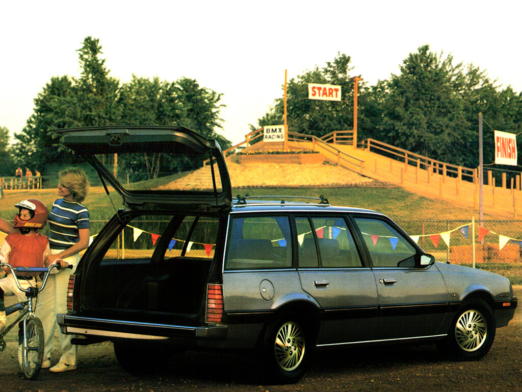 Pontiac Sunbird 2 поколение, универсал (09.1983 - 03.1988)